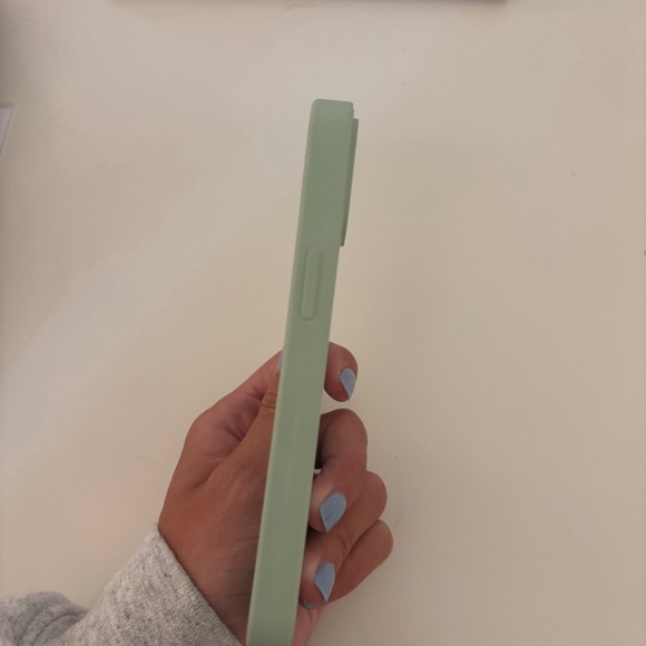 Apple iPhone 15 Case - Mint Green - Picture 6 of 6